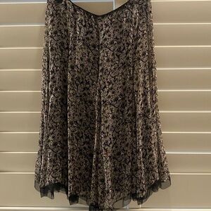 Gianni Bini Black Floral A-Line Skirt
